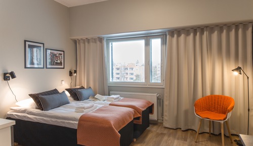 Estudio (2 Adults)