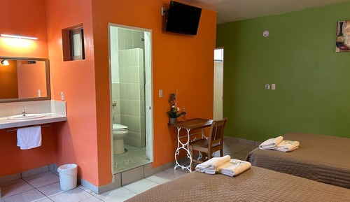 Habitación cuádruple básica