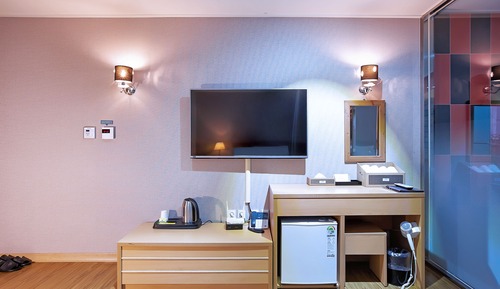 Habitación Deluxe doble, 1 cama doble (No Breakfast on Monday & Tuesday)