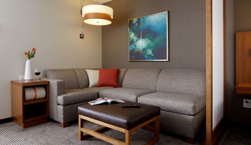 Habitación, varias camas (2 Queens with Sofabed)