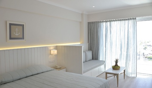 Habitación superior, vistas a la ciudad