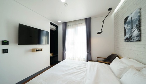 Habitación estándar (Netflix Available in Some Rooms)