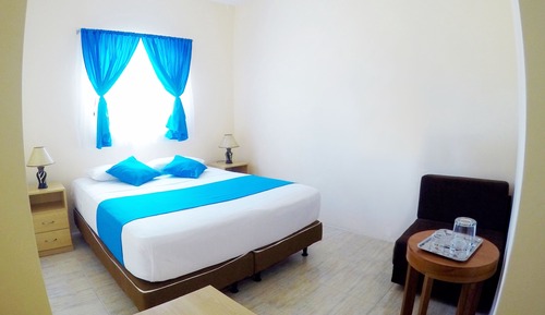 Habitación básica doble, 1 cama doble, vistas al mar, frente a la playa