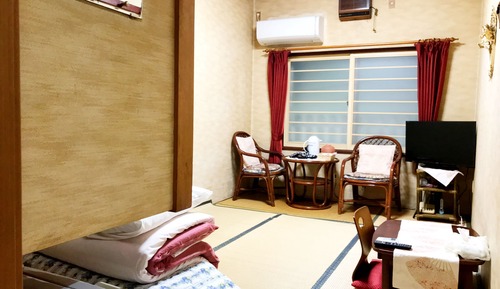 Habitación tradicional con 2 camas individuales, no fumadores, baño compartido (Japanese-Style)