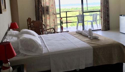Habitación superior, 1 cama de matrimonio, vistas al río