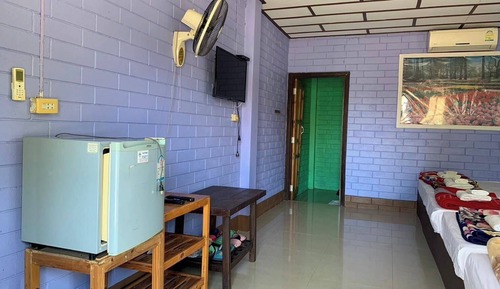 Tour Room