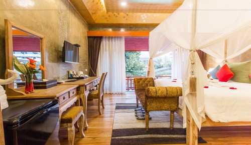 Executive Room