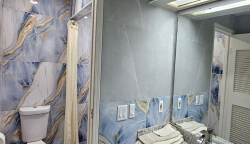 Suite, 1 cama de matrimonio grande, bañera de hidromasaje