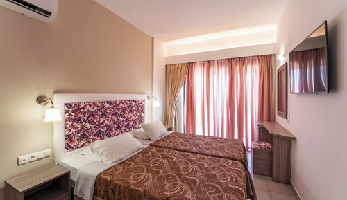 Habitación estándar con 2 camas individuales