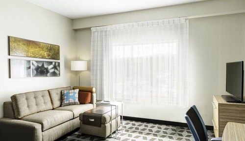 Estudio, 1 cama de matrimonio grande con sofá cama