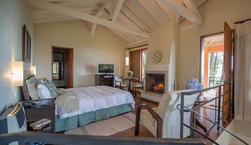 Suite estándar, 2 baños, vistas a la montaña