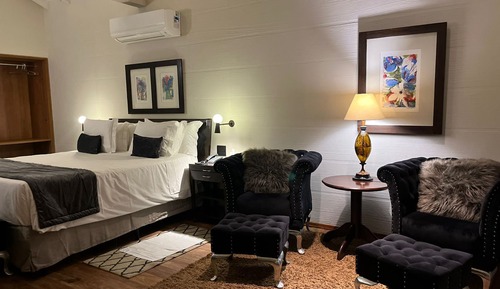 Suite Premium, piscina privada, vistas a la colina