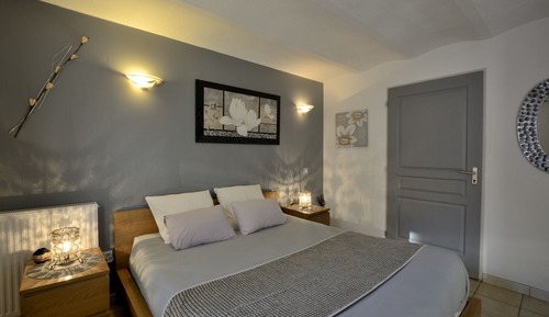Habitación clásica doble, 1 cama de matrimonio, accesible para personas con discapacidad