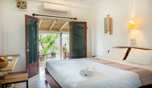 Deluxe Balcony DBL