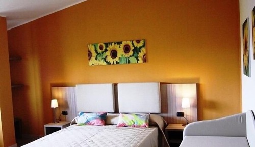 Basic Triple Room, Accessible
