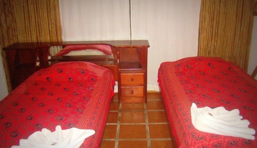 Habitación estándar con 2 camas individuales