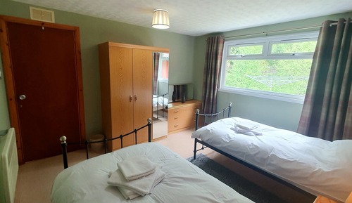 Cabaña estándar, 2 habitaciones, bañera (Lodge 4)