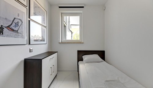 Apartamento, 3 habitaciones, terraza (living room, kitchenette for 6 adults)