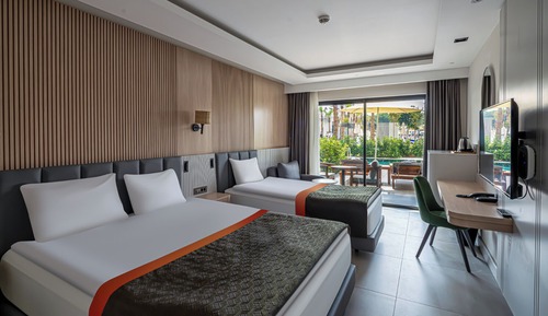 Habitación Deluxe, junto a la piscina