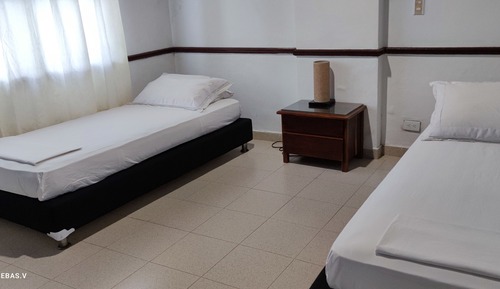 Habitación estándar doble, varias camas