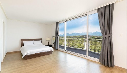Estudio, vistas a la montaña (Studio MountainView)