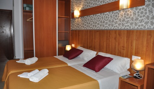 Habitación doble, balcón