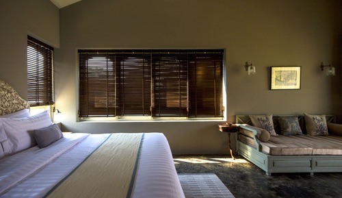 Deluxe Balcony Room