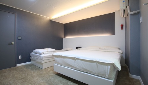 Habitación con 2 camas individuales