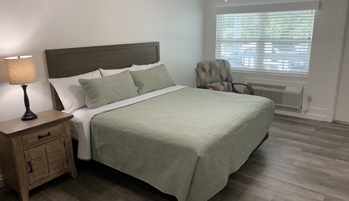 Habitación clásica, 1 cama de matrimonio grande, vistas al río
