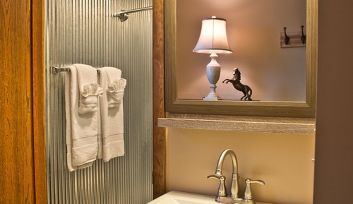 12 Carriage House - 2 Full Beds