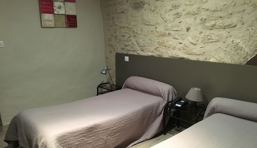 Habitación con 2 camas individuales