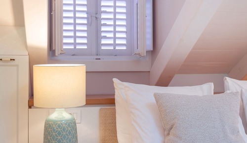 Habitación Deluxe, en edificio anexo (Attic)