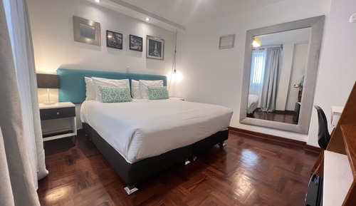 Habitación doble superior, 1 cama de matrimonio, baño privado