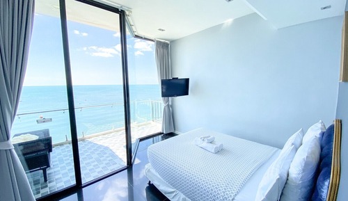 Suite, vistas al mar