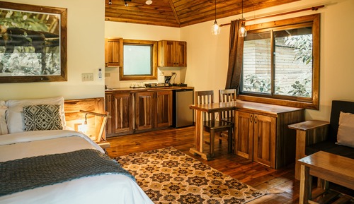 Island Bungalow w/ AC