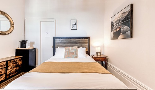 Habitación estándar, 1 cama de matrimonio, vistas al río