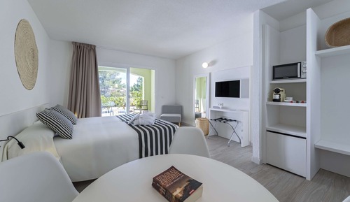 Habitación doble, balcón (Magnus)