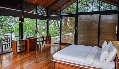 Kumbuk - Water Chalet with Plunge Pool (10% off on food)