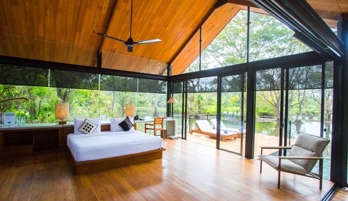 Karanda - Water Chalet with Plunge Pool (10% off on food)