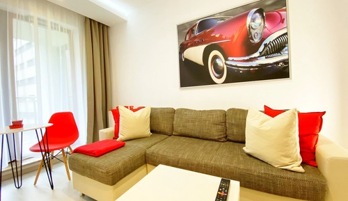 Apartamento Confort, 1 habitación, balcón, vistas al jardín