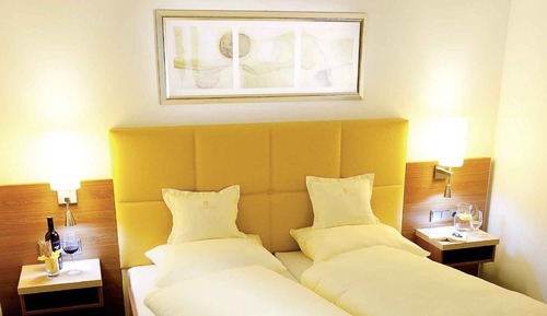 Habitación básica doble de uso individual, 1 cama de matrimonio grande