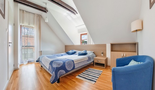 Casa (Basztowa 1)