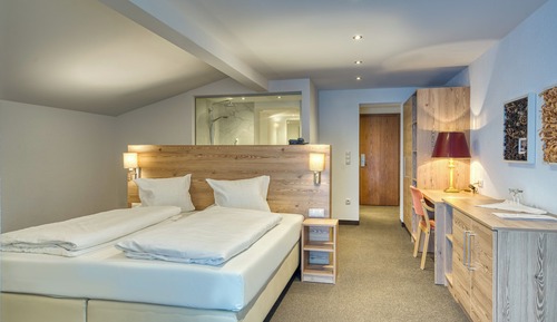 Suite junior, balcón