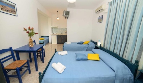 Habitación cuádruple clásica, no fumadores, vistas al mar