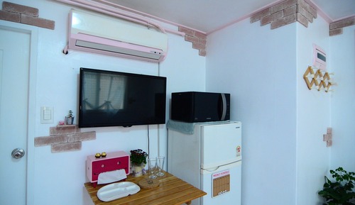 Habitación de diseño con 2 camas individuales
