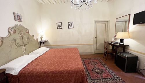 Habitación Confort con 1 cama doble o 2 individuales