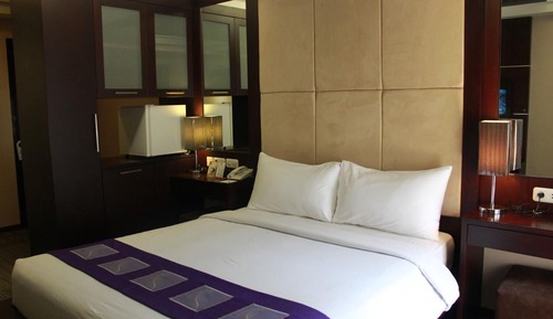Superior King Room