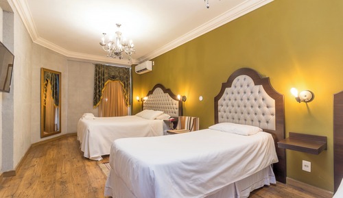 Quarto Familia Real  (Quadruplo)