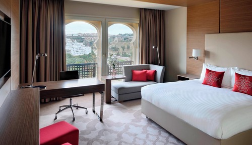Habitación, 1 cama de matrimonio grande, vistas a la ciudad