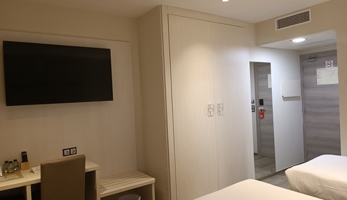 Habitación triple (2 adultos + 1 niño)